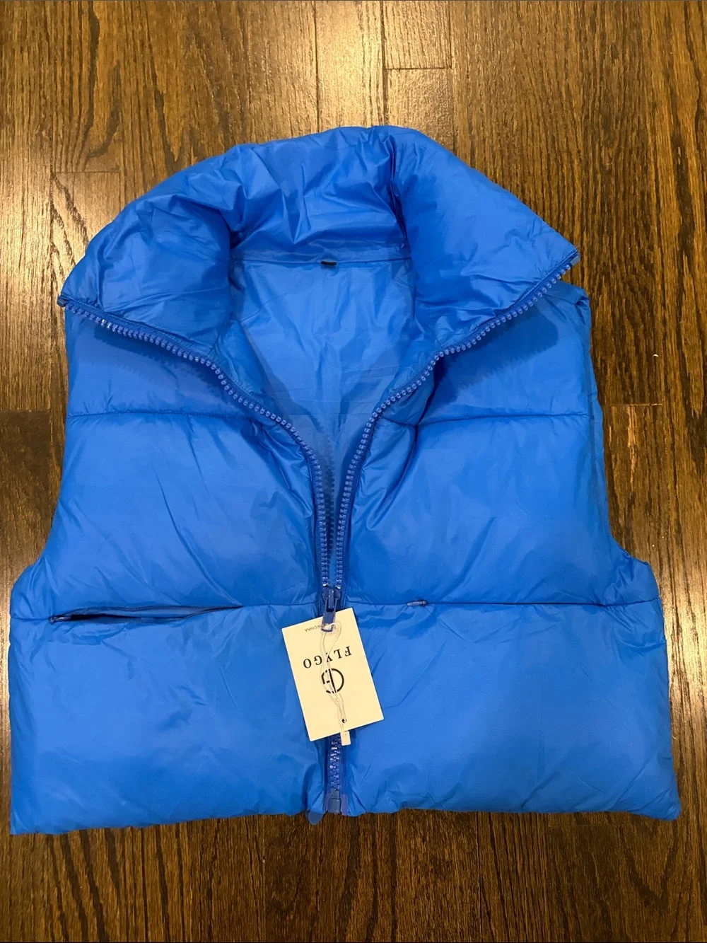 Juniors Blue Cropped Puffer Vest by Flynn - size Medium (NWT)